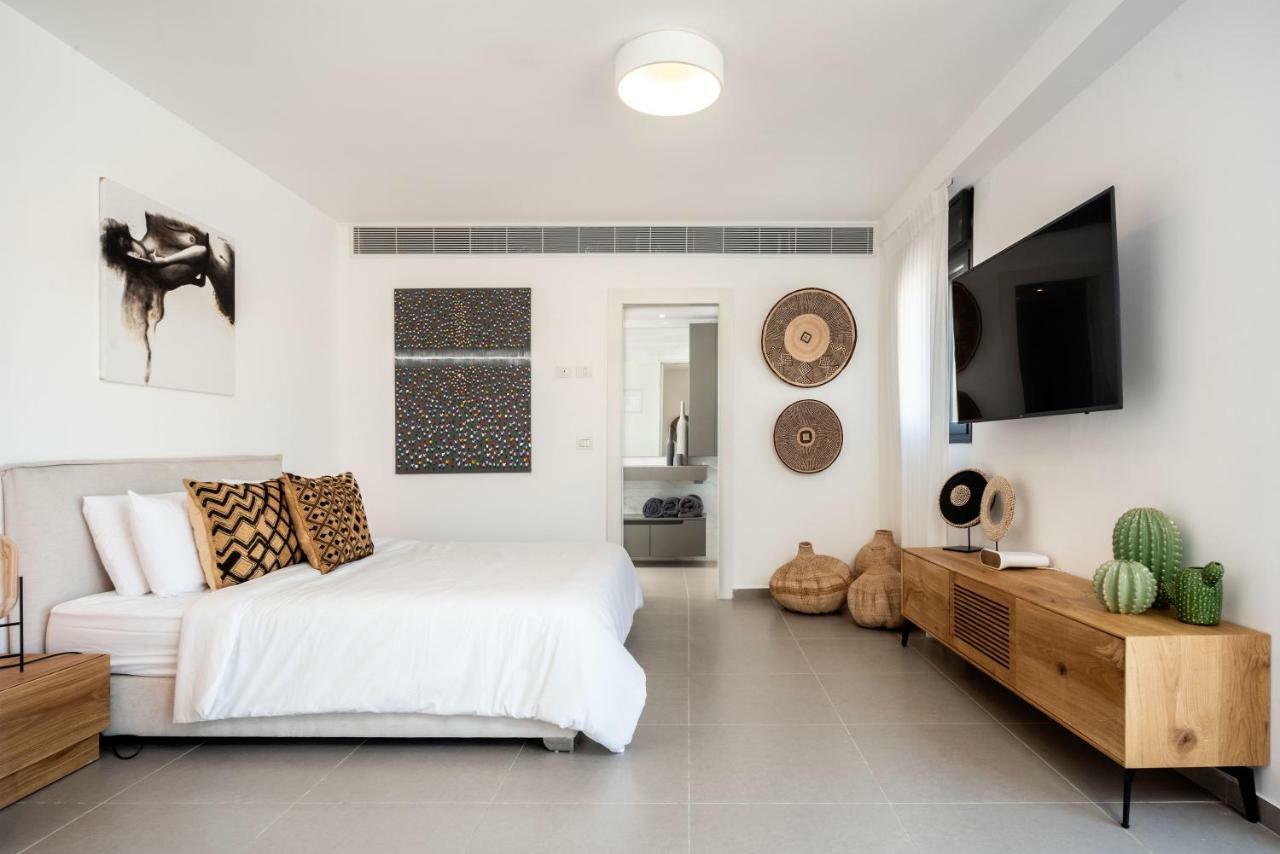 Duplex With Sea View Terrace Above The Flea Market Tel Aviv Exteriör bild